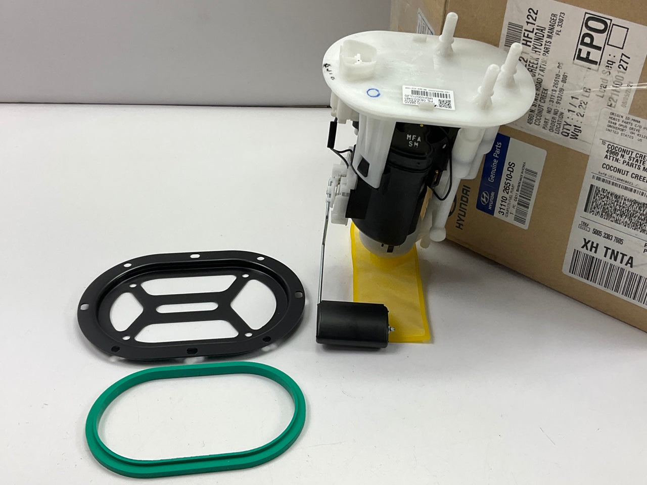 NEW GENUINE Fuel Pump Module OEM For 2003-06 Hyundai Santa Fe 2.7L 3111026510DS