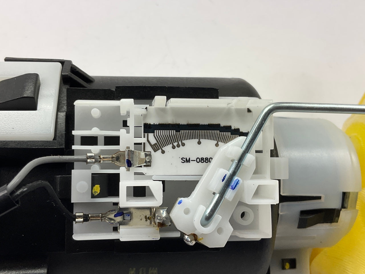 NEW GENUINE Fuel Pump Module OEM For 2003-06 Hyundai Santa Fe 2.7L 3111026510DS