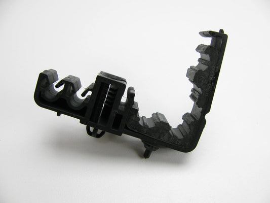 New OEM Fuel Tube Holder For 2010-2013 Hyundai Sonata 313603Q500