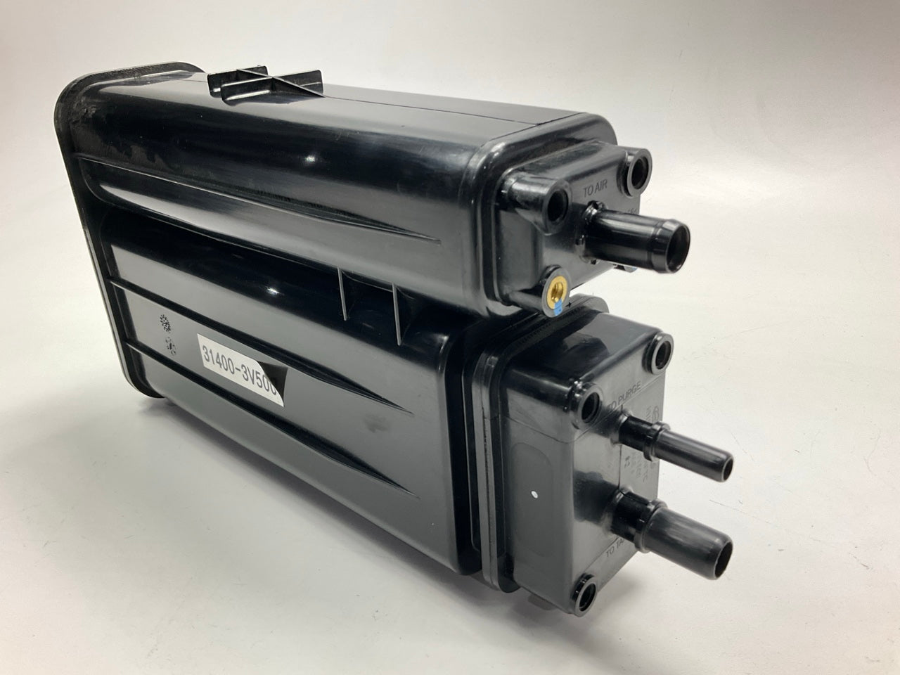 NEW Charcoal Fuel Vapor Canister OEM  For 2012-2017 Hyundai Azera 314103V500