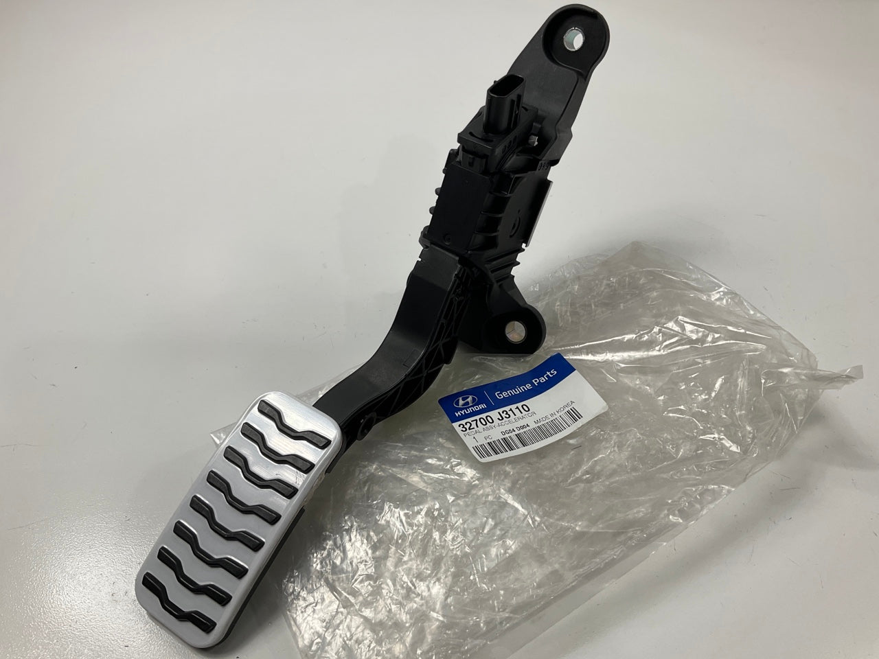 NEW Manual Trans Gas Throttle Accelerator Pedal OEM For 2019-2021 Veloster Turbo