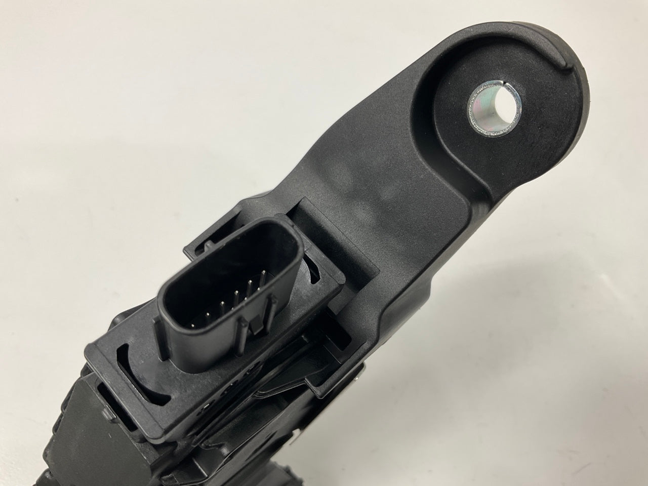 NEW Manual Trans Gas Throttle Accelerator Pedal OEM For 2019-2021 Veloster Turbo