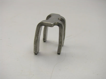 NEW GENUINE Fuel Injector Retainer Holder Clip OEM For Hyundai 353093C550