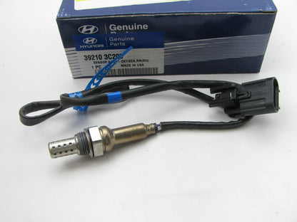 NEW GENUINE Rear Right Oxygen O2 Sensor OEM For Hyundai 392103C200