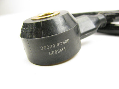 NEW - OEM 39320-3C600 Right Ignition Detonation Knock Sensor For Hyundai