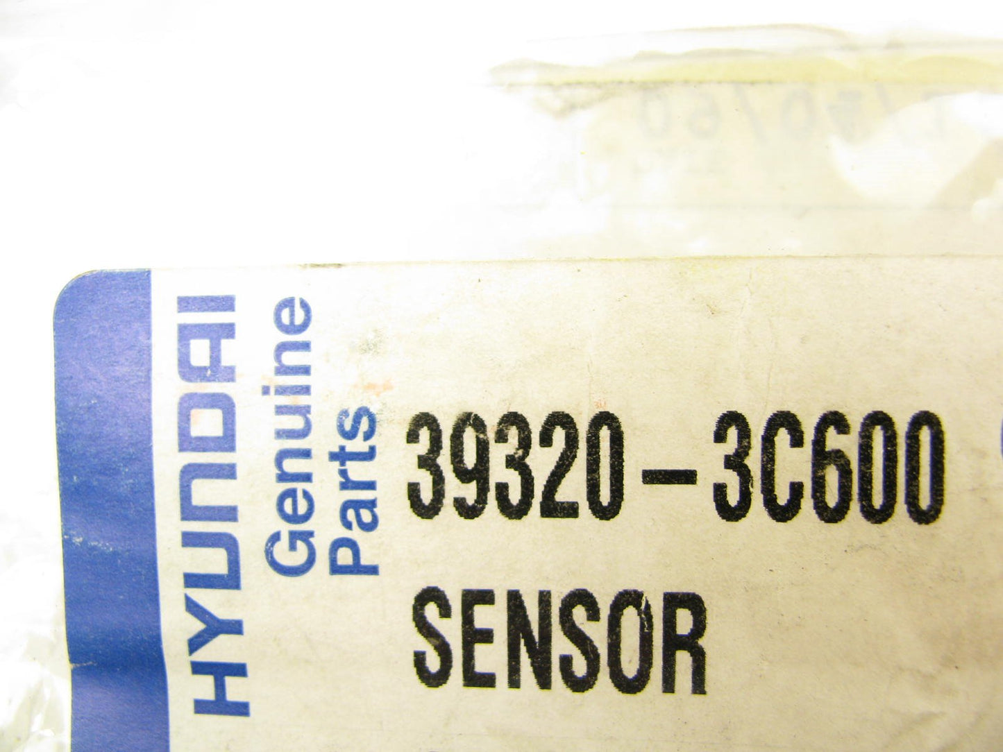 NEW - OEM 39320-3C600 Right Ignition Detonation Knock Sensor For Hyundai