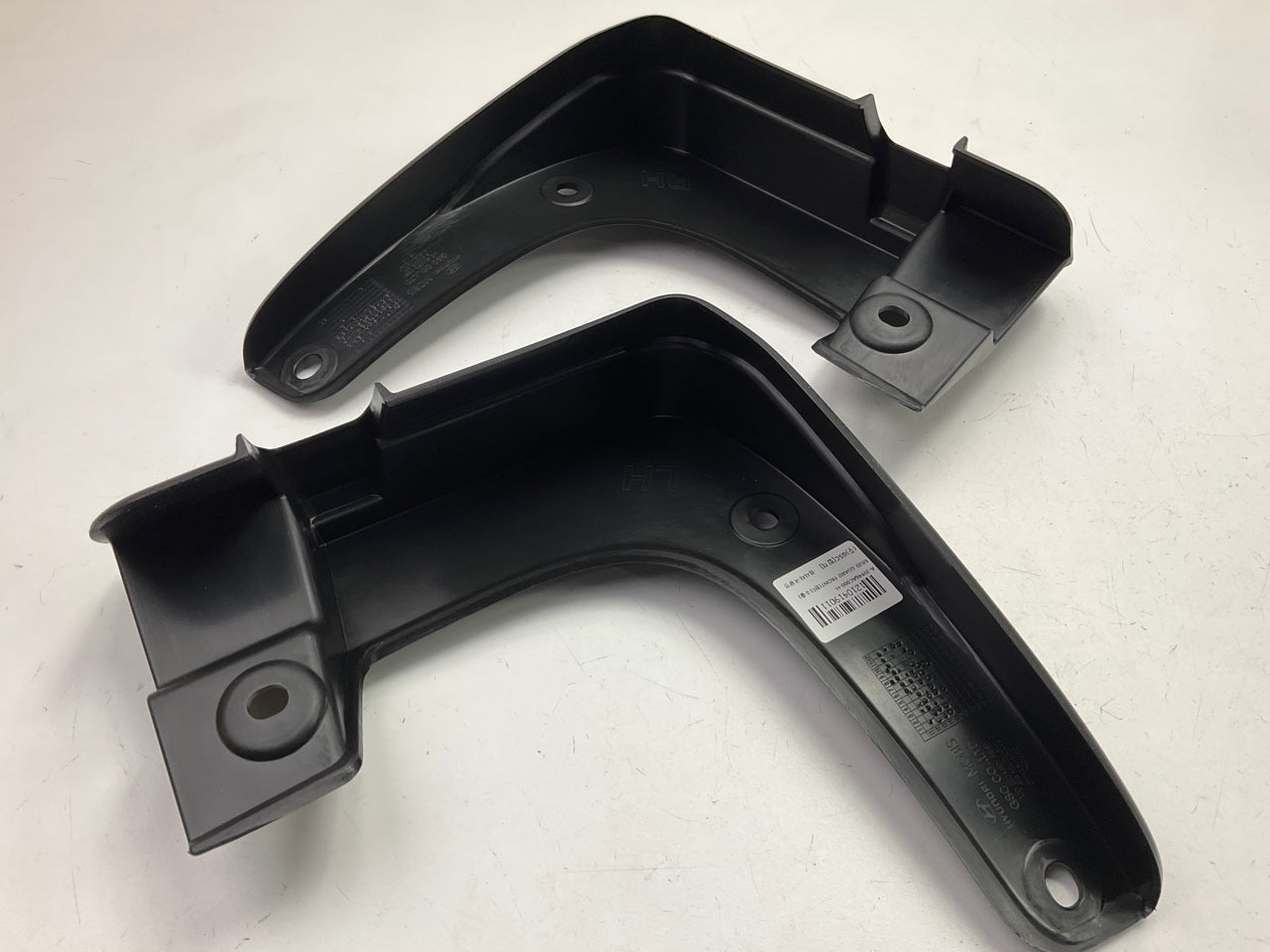 NEW Front Splash Guards / Mud Flaps For 2011-16 Hyundai Elantra 3YF46AC000