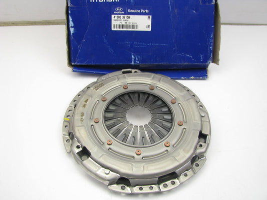 NEW GENUINE Clutch Pressure Plate OEM For 11-14 Elantra, 10-13 Soul 4130032100