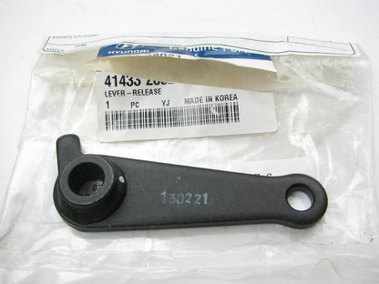 NEW - OEM 4143328021 Manual Trans Clutch Release Fork Shaft Lever For Hyundai
