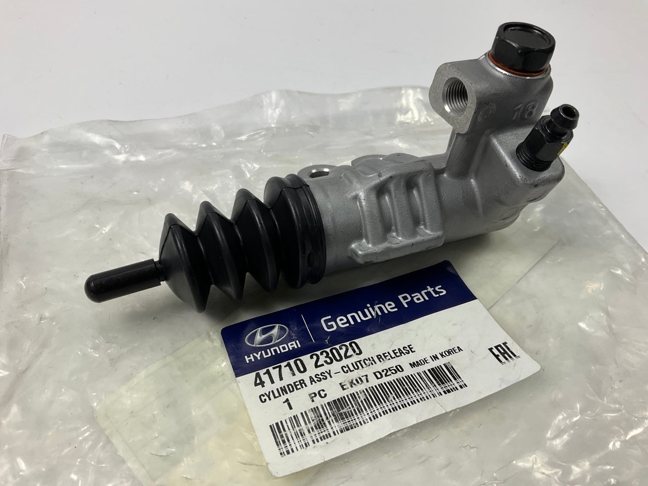 NEW Clutch Slave Cylinder OEM For 2017-2018 Elantra, 18-20 Elantra GT 4171023020