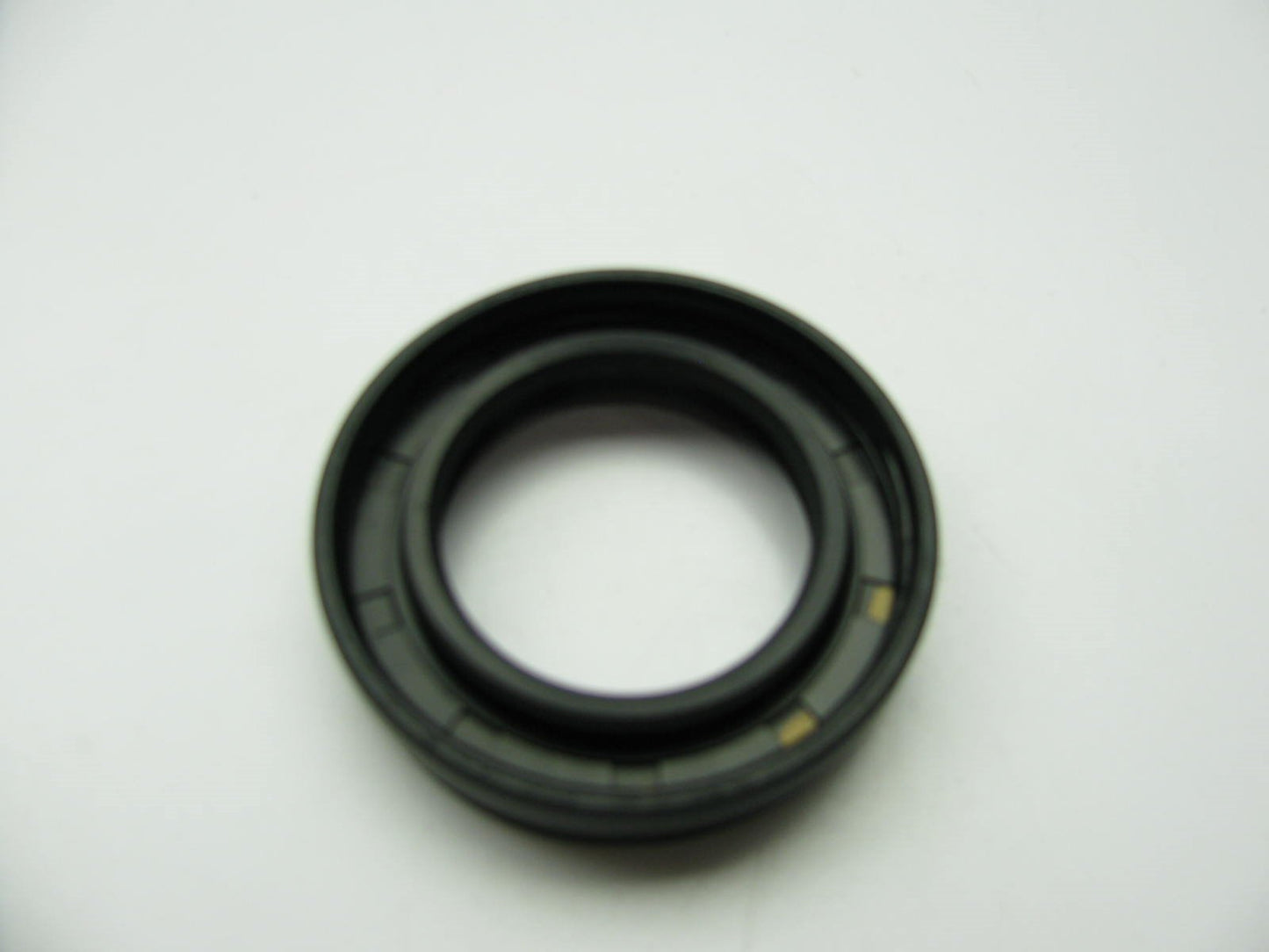 New Genuine Axle Output Shaft Seal OEM For Hyundai 4311928002