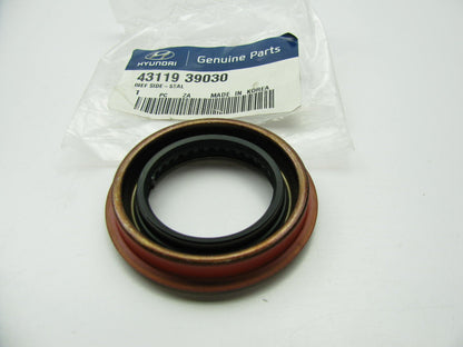 NEW OEM Left Manual Trans Transmission Output Shaft Seal For Hyundai 4311939030