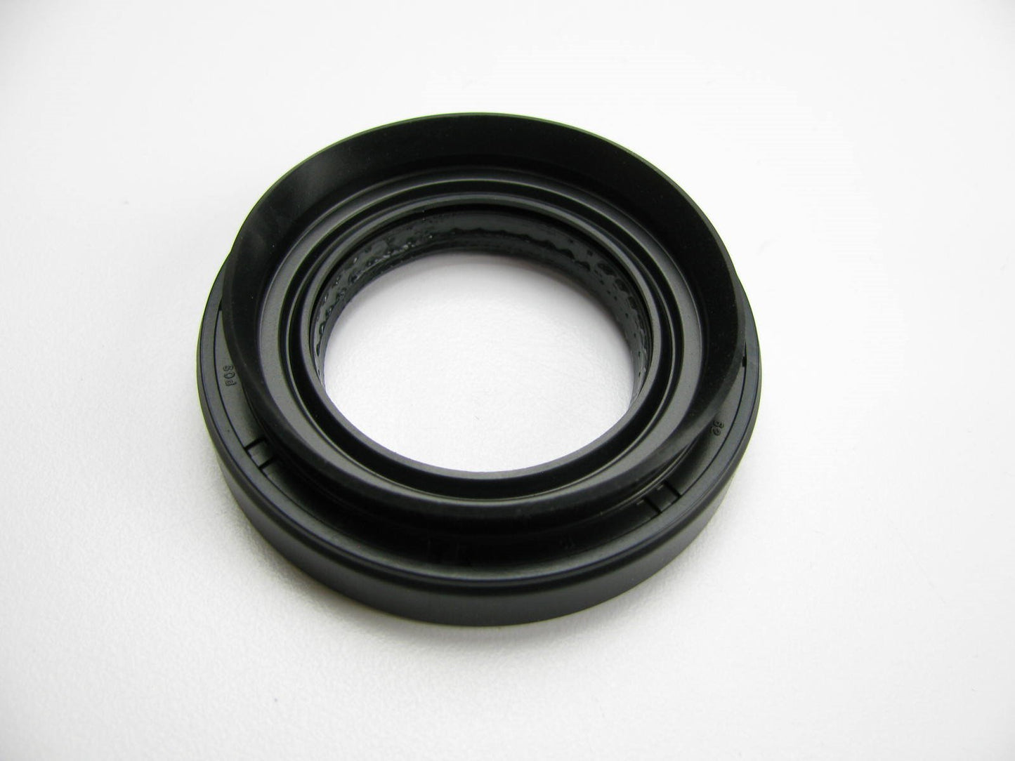 New OEM Automatic Transmission Output Shaft Seal For 12-14 Accent 4524526210