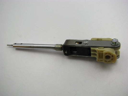 NEW - OEM 467104D000 Auto Trans Gear Shift Lever For 2007-08 Hyundai Entourage