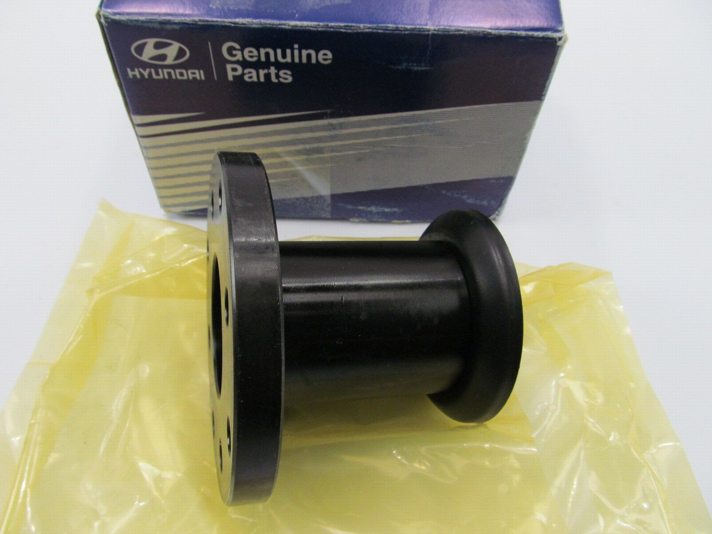NEW - OEM 4738939310 Rear Transfer Flange For 06-12 Hyundai Santa Fe & Veracruz