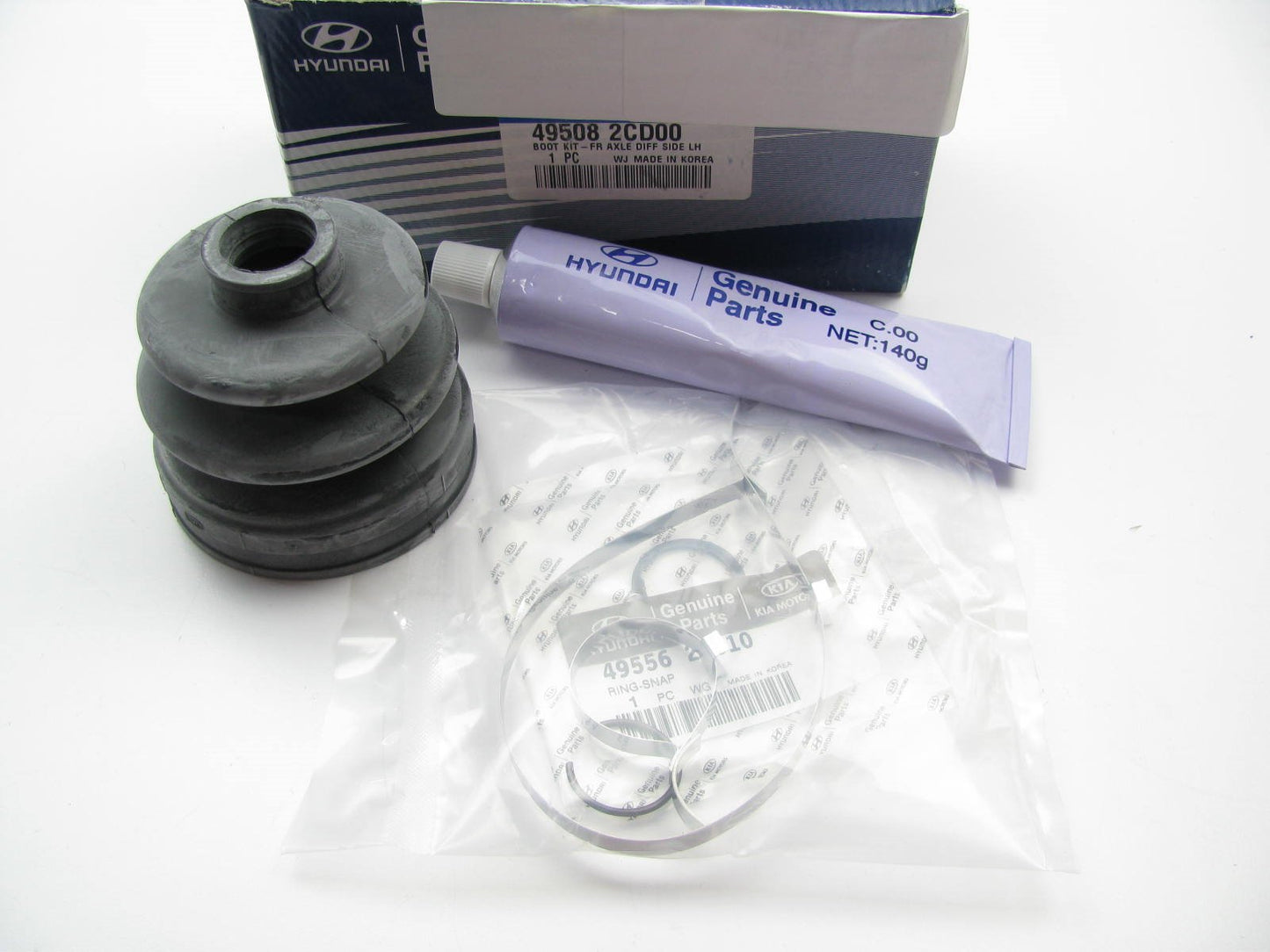 New Genuine FRONT Axle Differential Boot Kit LEFT Side OEM For 2004-2008 Tiburon