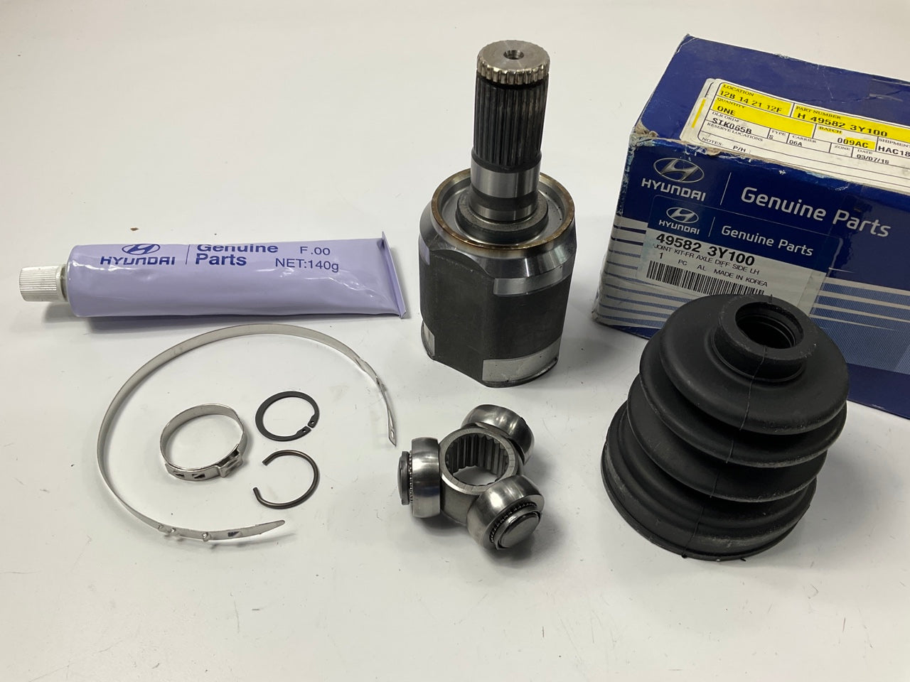 Front Left Drivers CV Axle, Diff Side (Inner) Rubber Boot OEM For 11-16 Elantra