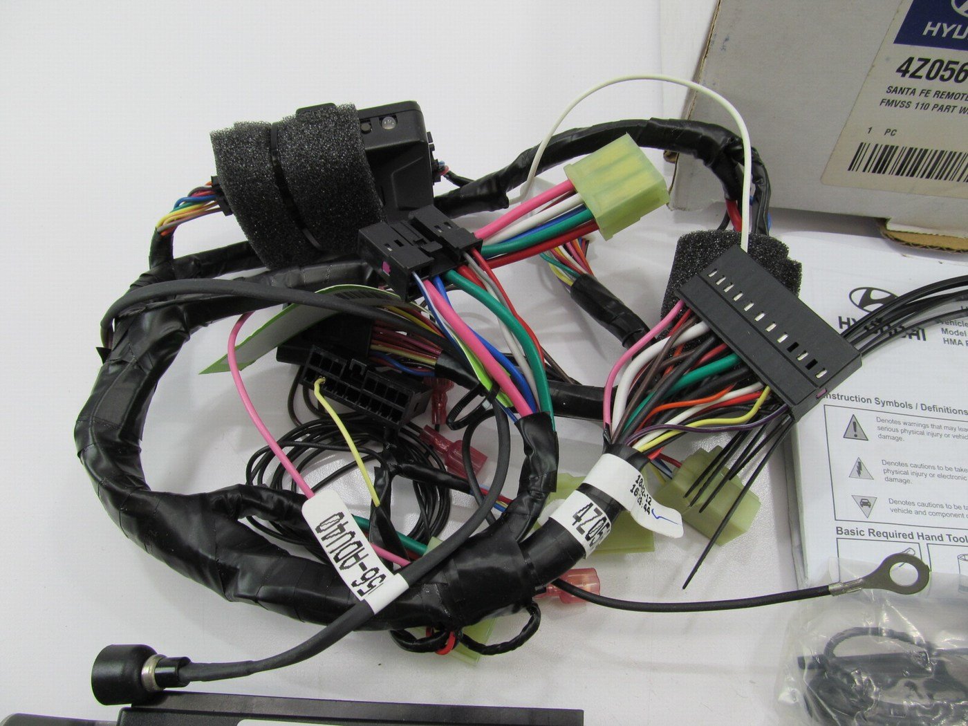 NEW Remote Start Kit With Key Fobs OEM For 2013-2015 Hyundai Santa Fe 4Z056ADU00