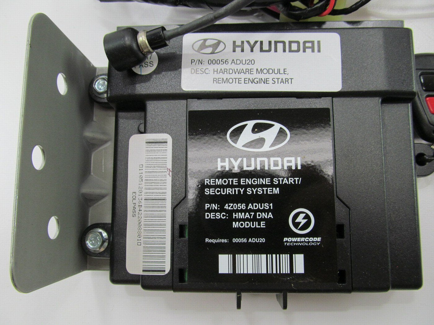 NEW Remote Start Kit With Key Fobs OEM For 2013-2015 Hyundai Santa Fe 4Z056ADU00