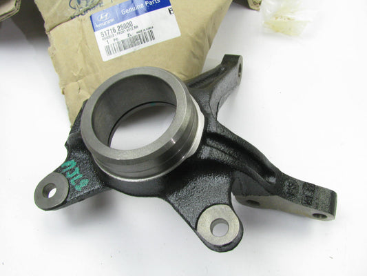 NEW 5171625000 FRONT RIGHT Steering Knuckle OEM For 99-06 Hyundai Accent W/O ABS