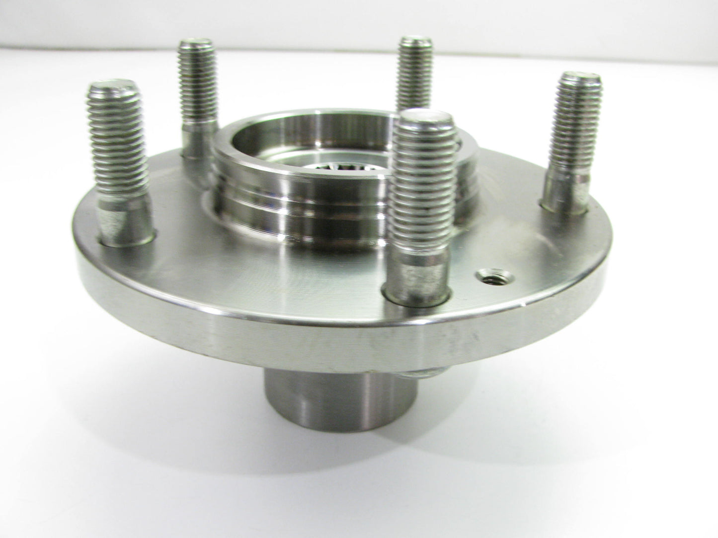 NEW - OEM 517503A003 Front Wheel Hub For Hyundai