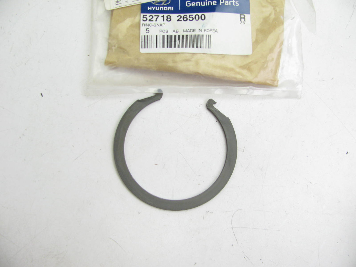 NEW - OEM 5271826500 Rear Wheel Bearing Snap Ring For Hyundai