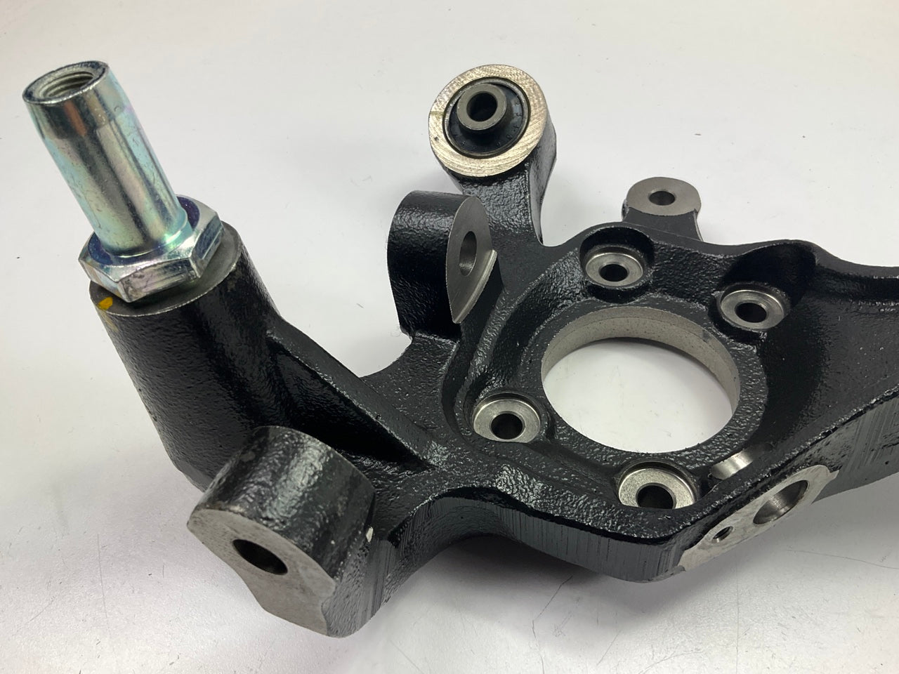 Rear Right Axle Knuckle Wheel Bearing Housing OEM For Hyundai 5272038800