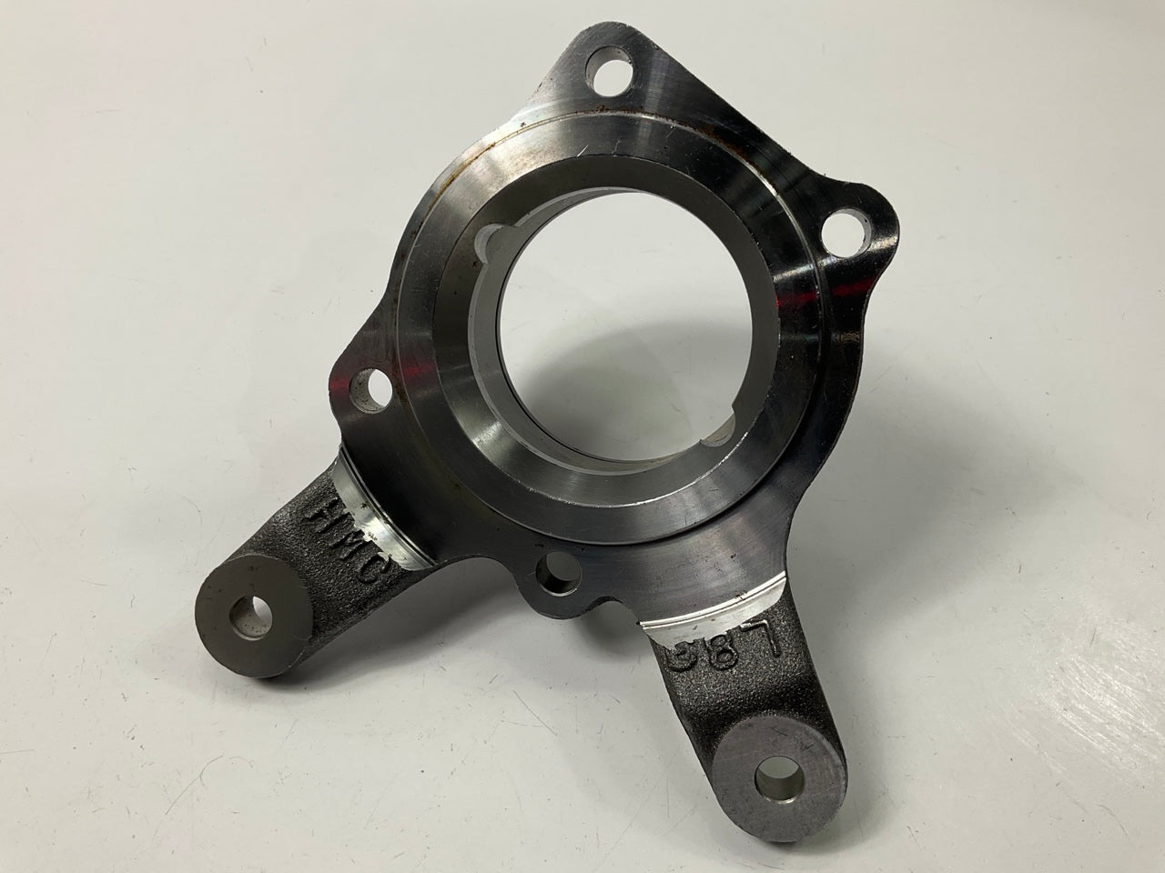 NEW Rear Left Drivers Wheel Bearing Housing OEM For 2001-06 Santa Fe 5272126100