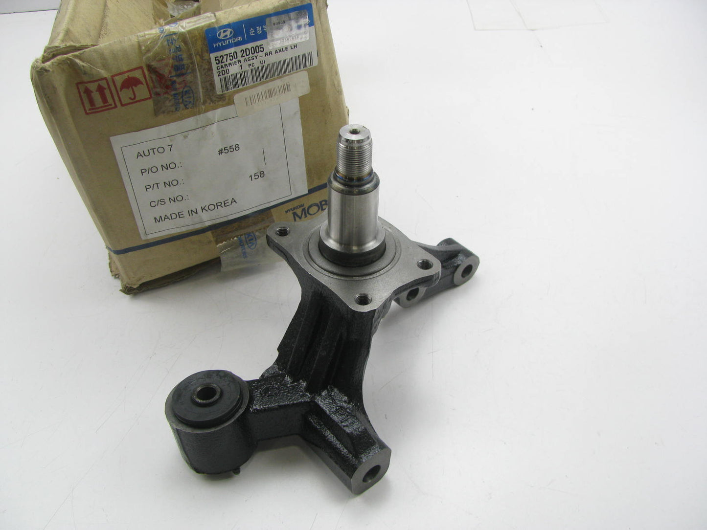 New Genuine OEM Rear Left Axle Carrier Spindle Knuckle For 03-06 Hyundai Elantra