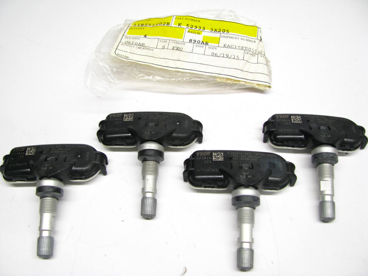 (4) NEW GENUINE OEM Tire Pressure Monitor Sensors TPMS 529333X205