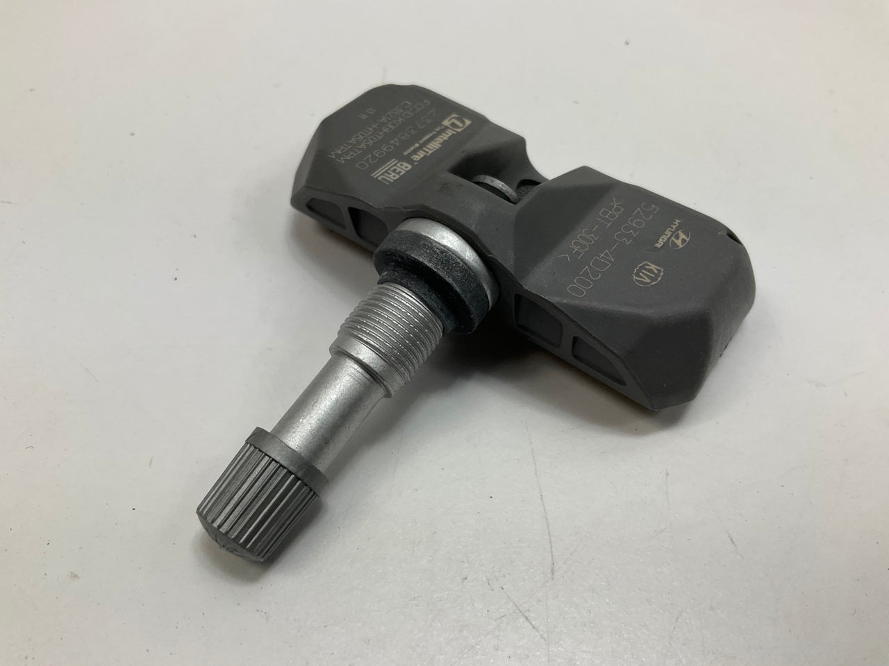 (4) NEW - OEM 529334D200 TPMS Tire Pressure Monitor Sensor For Hyundai