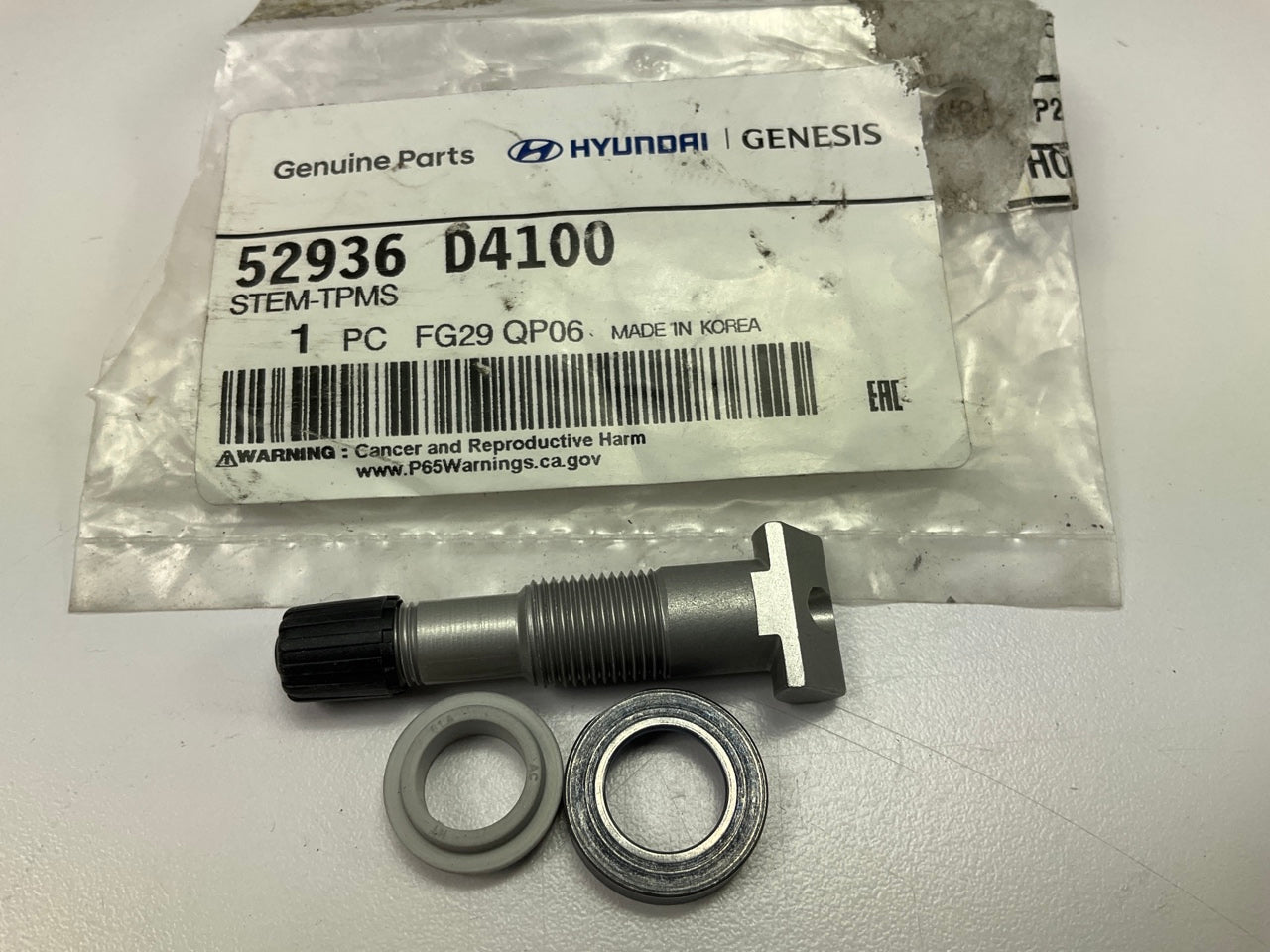 NEW GENUINE Tire Pressure Sensor Valve Stem TPMS Stem OEM For Hyundai 52936D4100