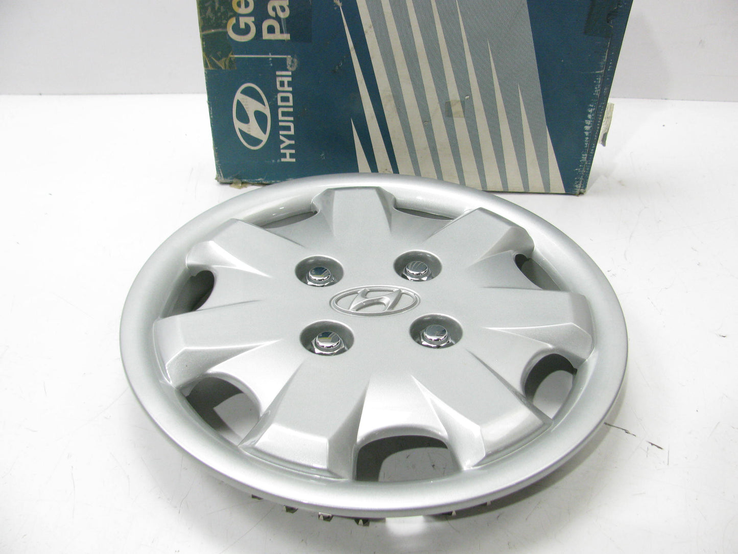 NEW - OEM 16'' Steel Wheel Hub Cap Cover 5296038700 For 1999-2000 Hyundai Sonata