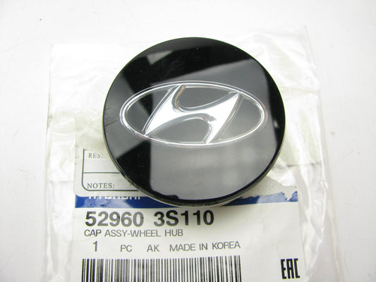 (1) New Genuine Alloy Wheel Center Cap For Various Hyundai 529603S110