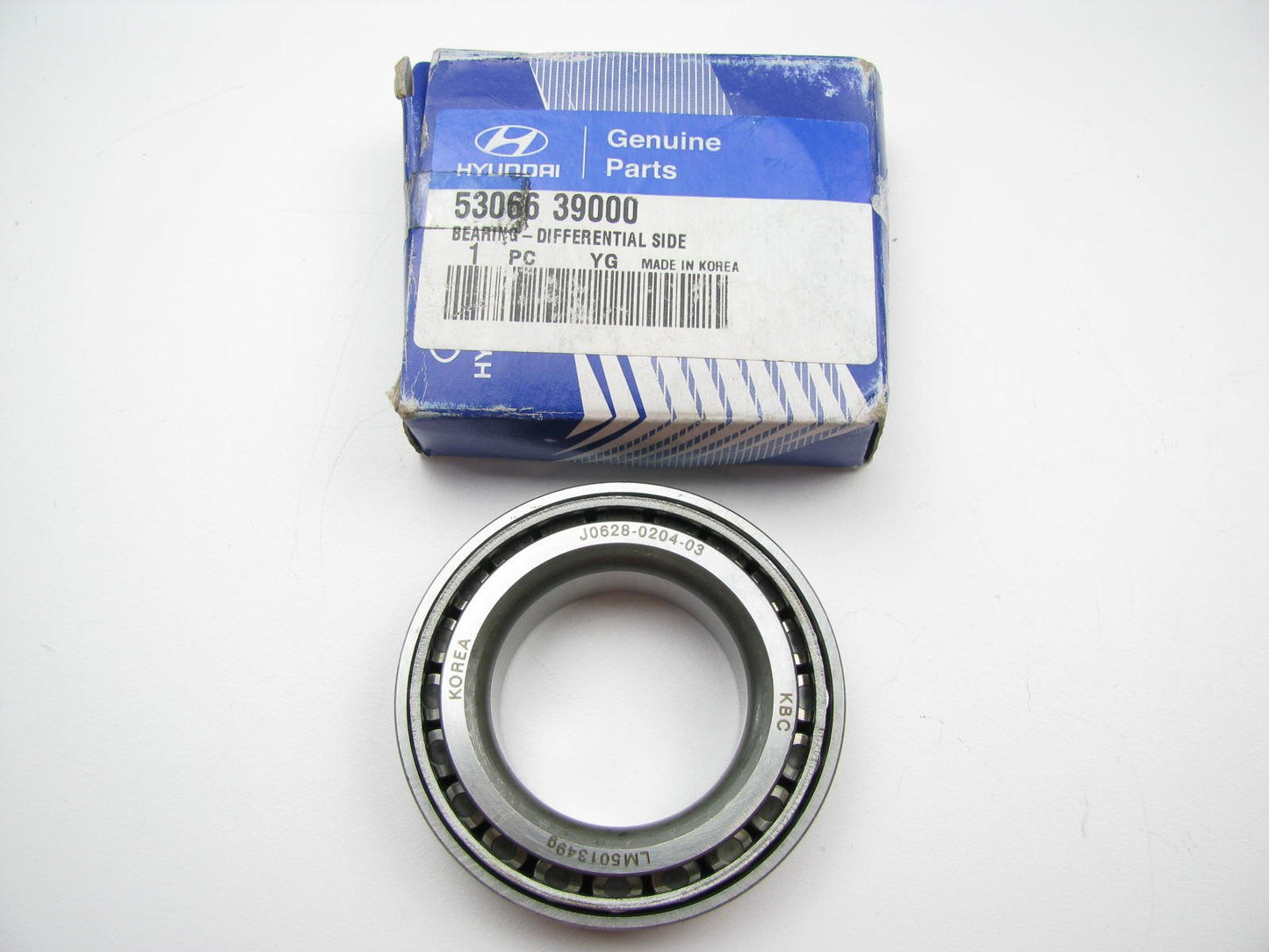 NEW - OEM GENUINE Rear Differential Carrier Bearing For 2001-06 Hyundai Santa Fe