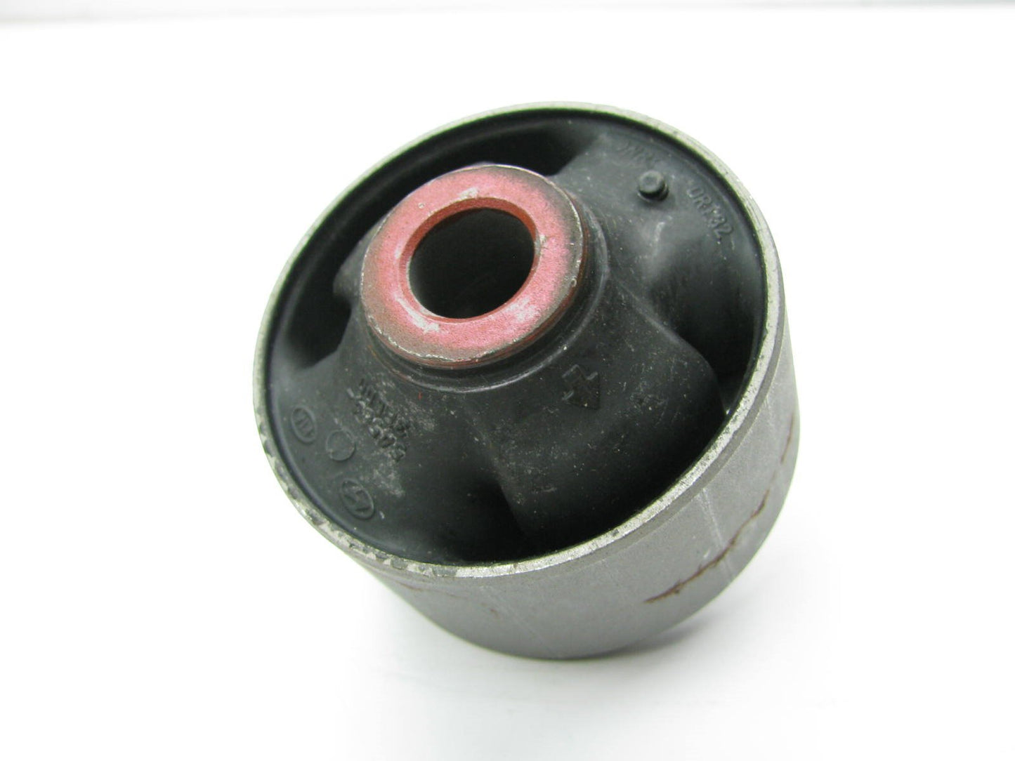 New Front Lower Control Arm Bushing For 06-10 Sonata, 07-09 Amanti 545843F600