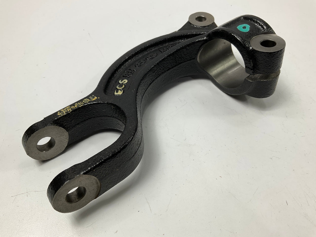 NEW Front Left Shock Absorber Mounting Fork For 17-20 G80, 17-22 G90 54681D2550
