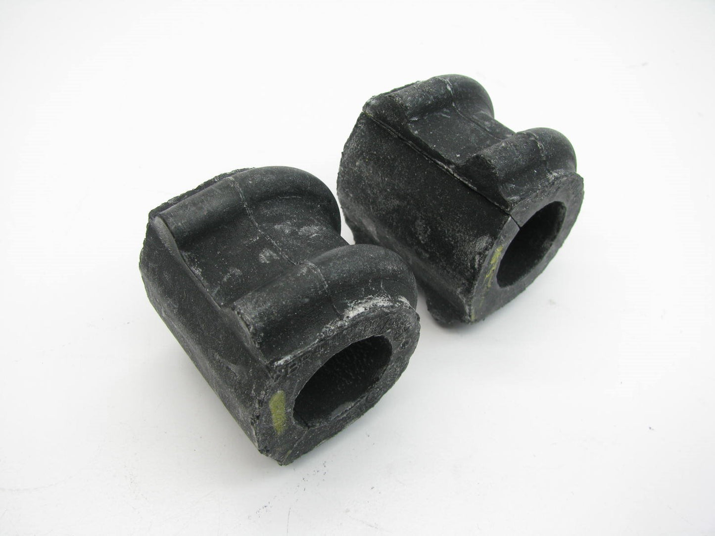 (2) New Genuine FRONT Stabilizer Sway Bar Bushings OEM For Hyundai 548134D000