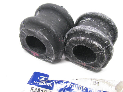 (2) NEW - OEM 548133K200 Front Stabilizer Sway Bar Bushings For 2007-12 Santa Fe