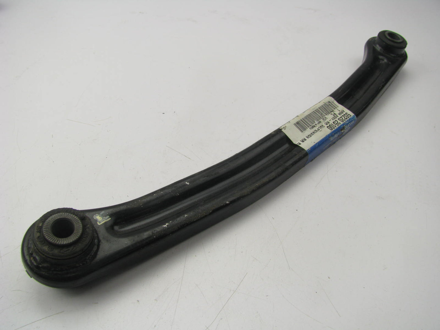 NEW - OEM GENUINE REAR RIGHT Suspension Control Arm For 2000-2005 Hyundai Accent