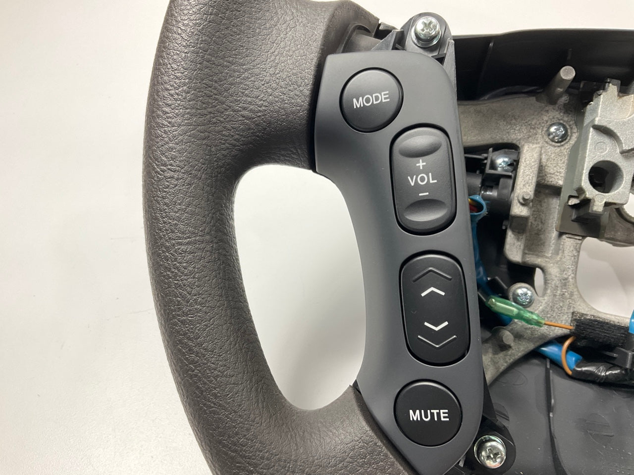 NEW GENUINE Steering Wheel W/ Audio Control OEM For 07-08 Santa Fe 561000W400WK