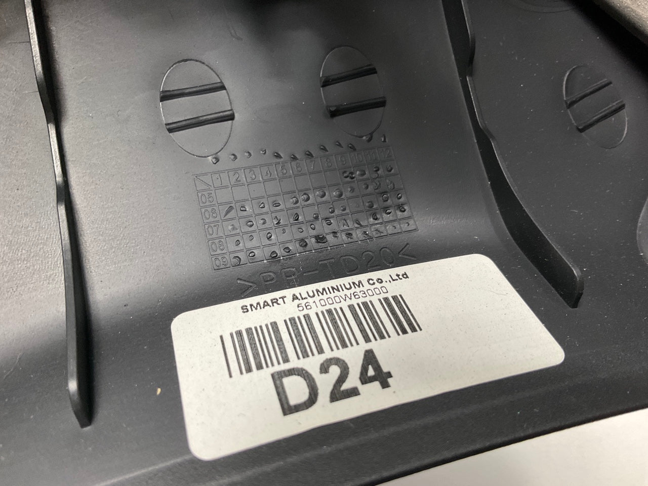 NEW GENUINE Steering Wheel W/ Audio Control OEM For 07-08 Santa Fe 561000W400WK