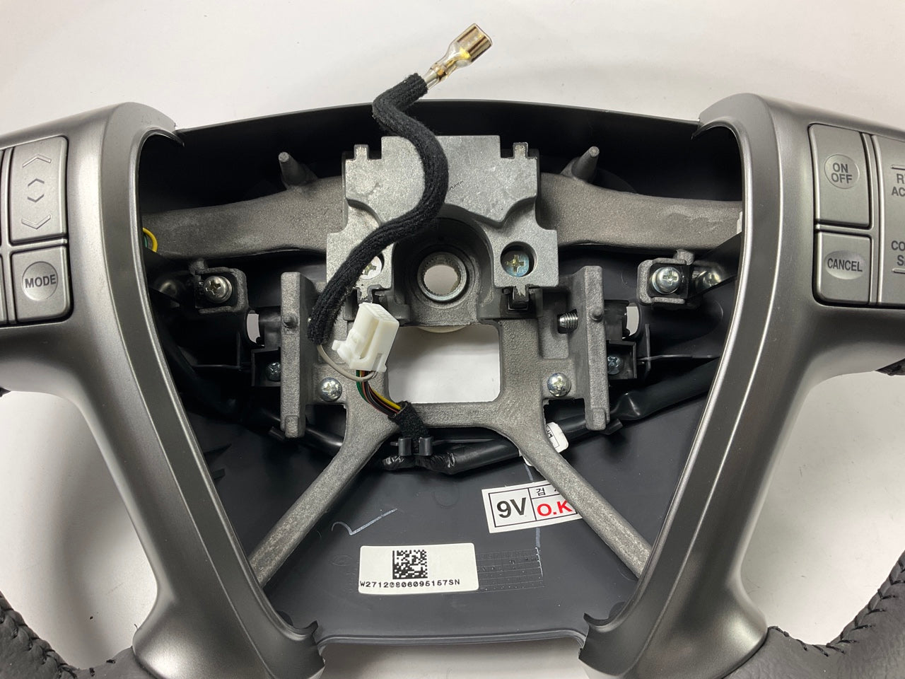 NEW Leather Steering Wheel W Remote Switches OEM For 07-11 Veracruz 561003J3009V