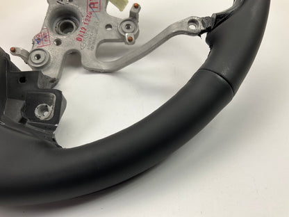 NEW GENUINE Steering Wheel OEM For 2011 Hyundai Accent 561111R100RY
