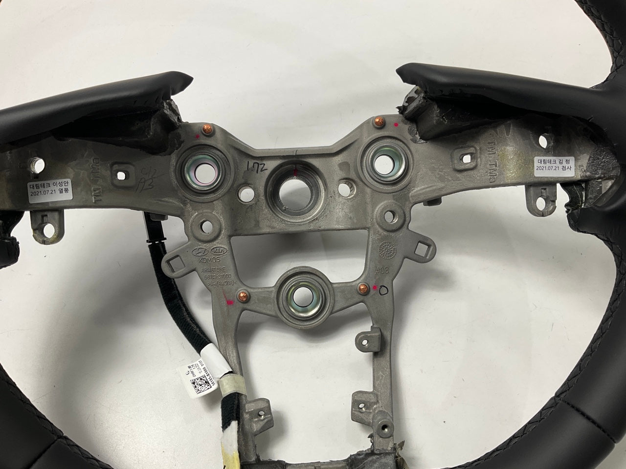 NEW - Leather & Heated Steering Wheel OEM For 2021-2023 Santa Fe 56111S1200VV2