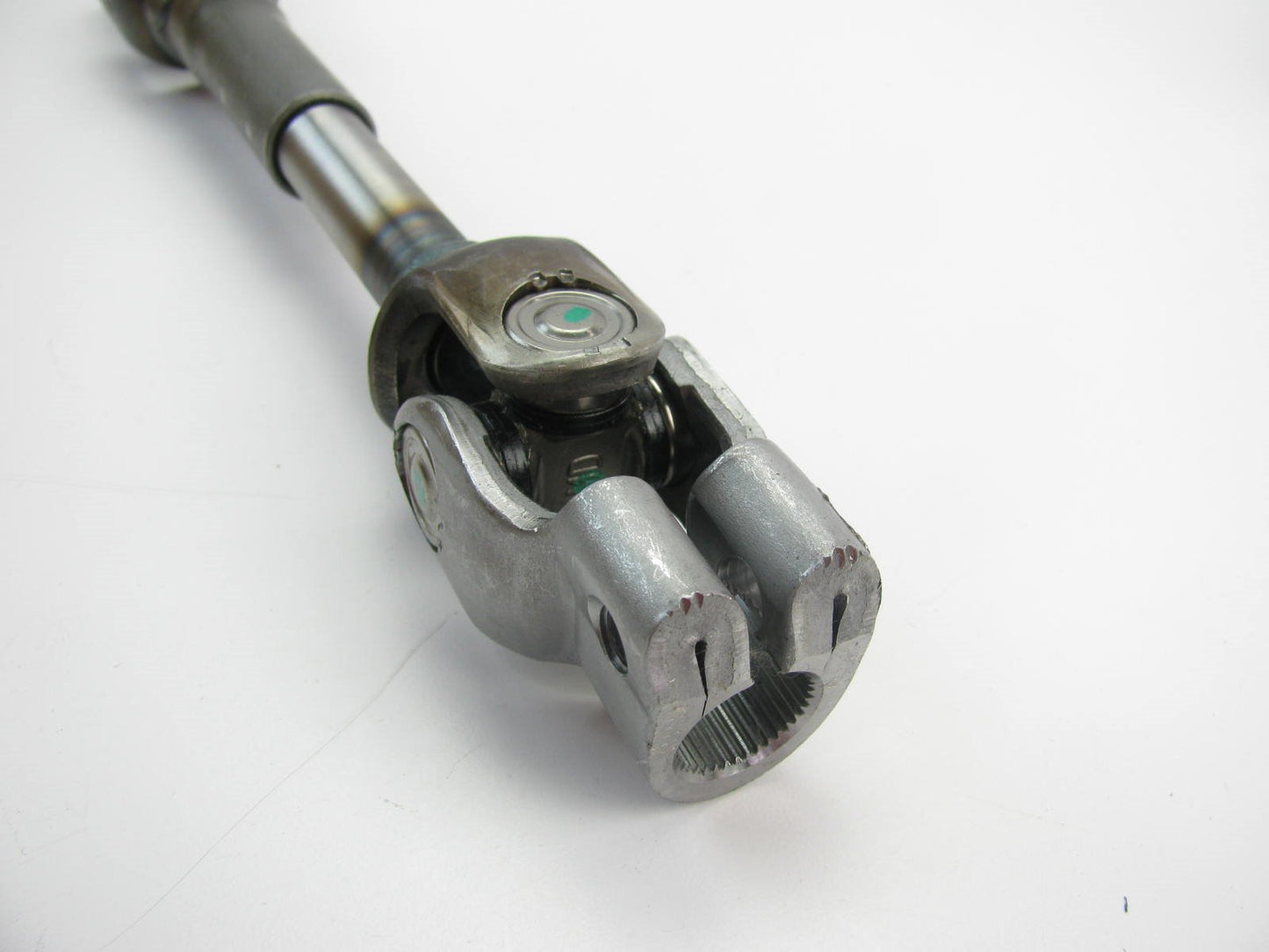 NEW GENUINE Steering Column Joint Coupler U-joint OEM For Hyundai 564002750
