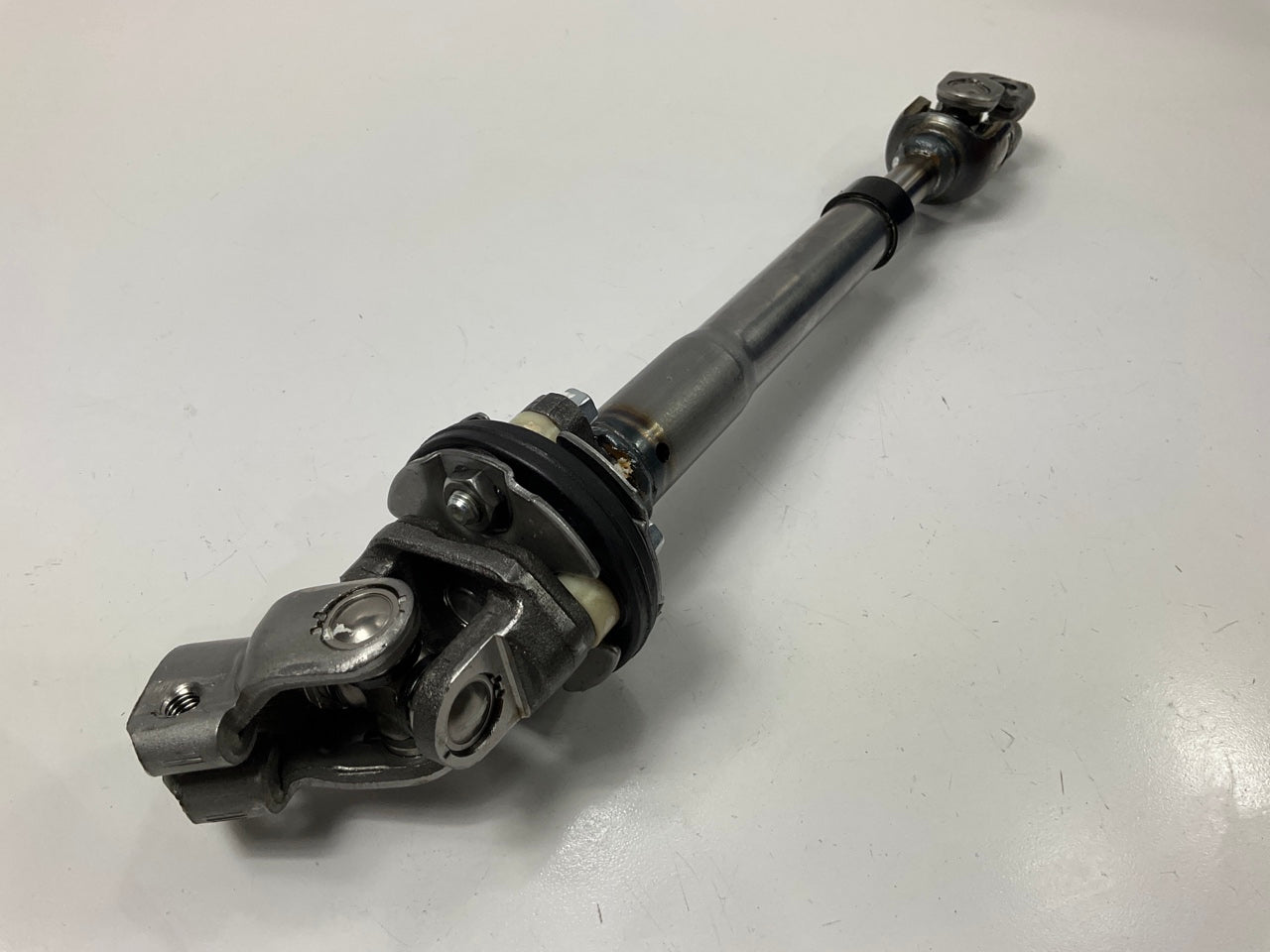 NEW Intermediate Steering Shaft OEM For 11-14 Sedona, 06-08 Entourage 564004D000