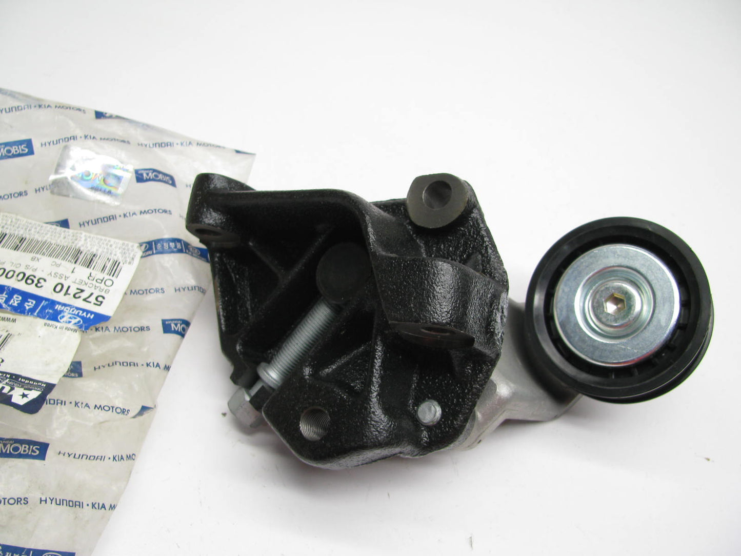 NEW GENUINE OEM Belt Drive Tensioner For 2003-2006 Hyundai Santa Fe 3.5L