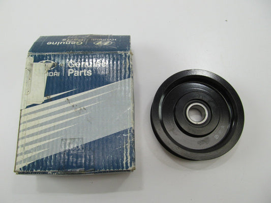 WITHOUT A/C ONLY - Genuine Drive Belt Idler Pulley OEM For Hyundai 572163A000