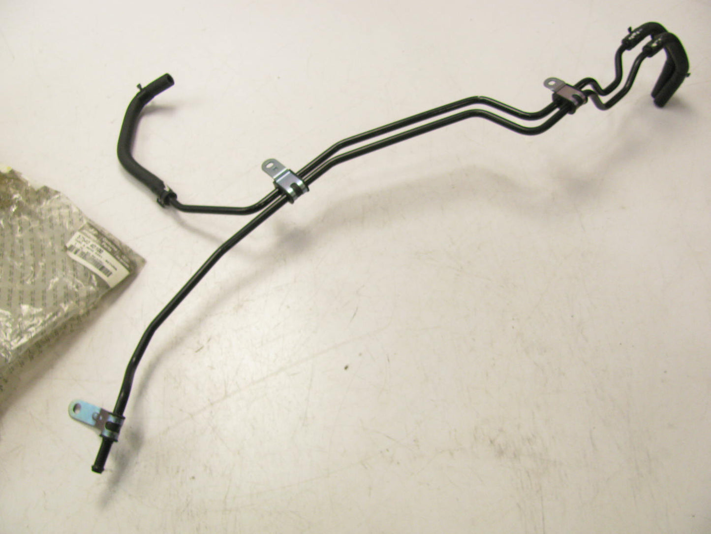 NEW OEM 575404D100 Power Steering Return Hose Line For 2006-08 Hyundai Entourage